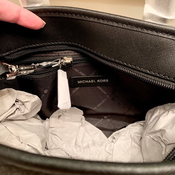 Michael Kors Extra Small Tote - Picture 5 of 8